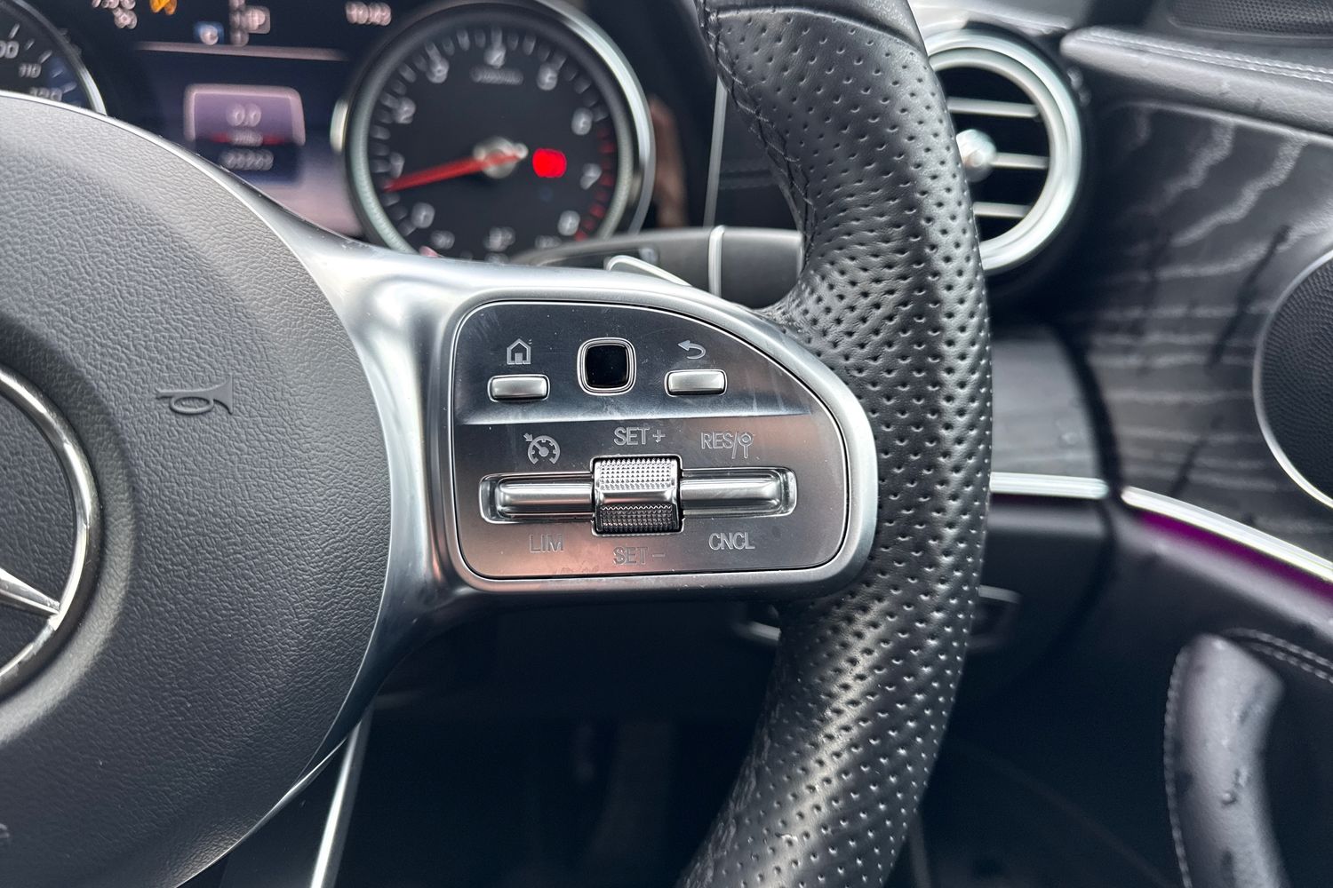 Used Mercedes-Benz E Class 2019 for sale - 77571002: Photo 39