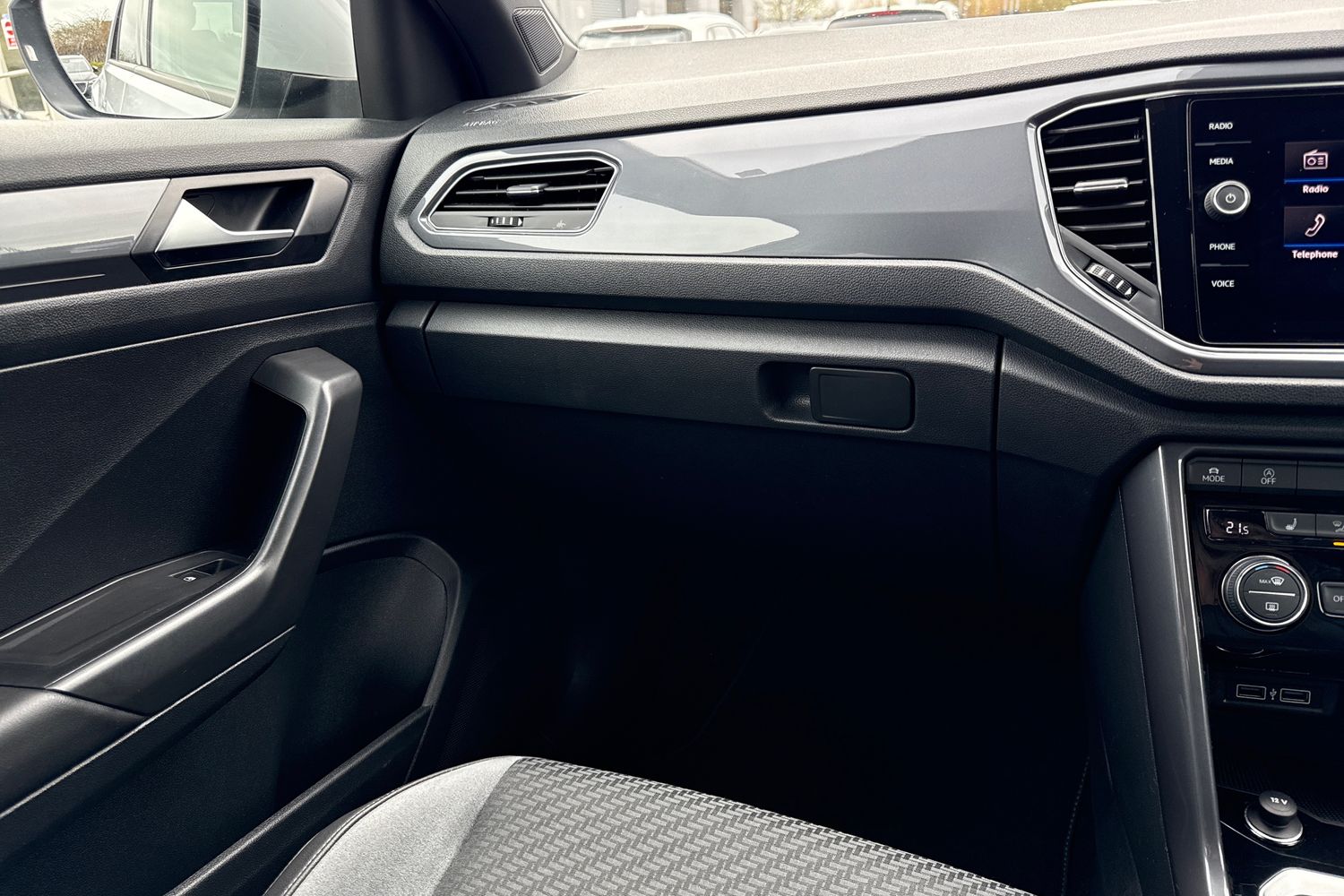 Used Volkswagen T-Roc 2019 for sale - 78078984: Photo 20