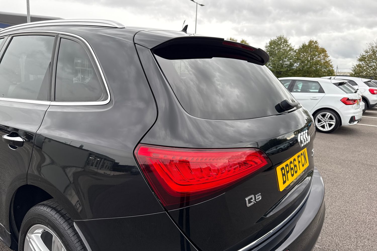 Used Audi Q5 2016 for sale - 76115235: Photo 31