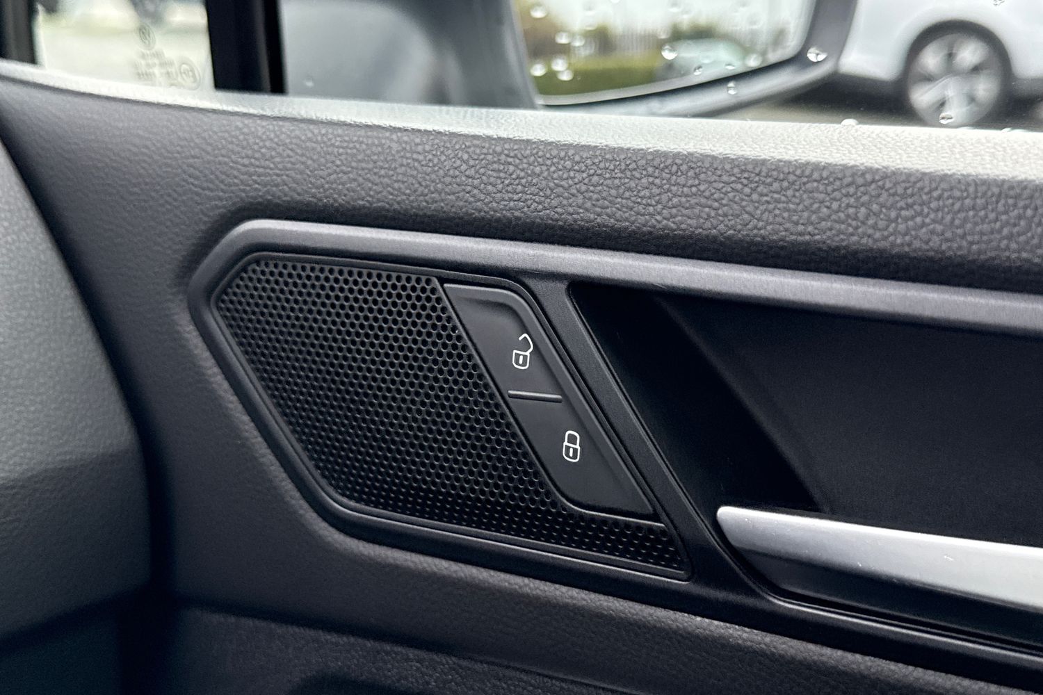 Used Volkswagen Tiguan 2018 for sale - 77337233: Photo 42