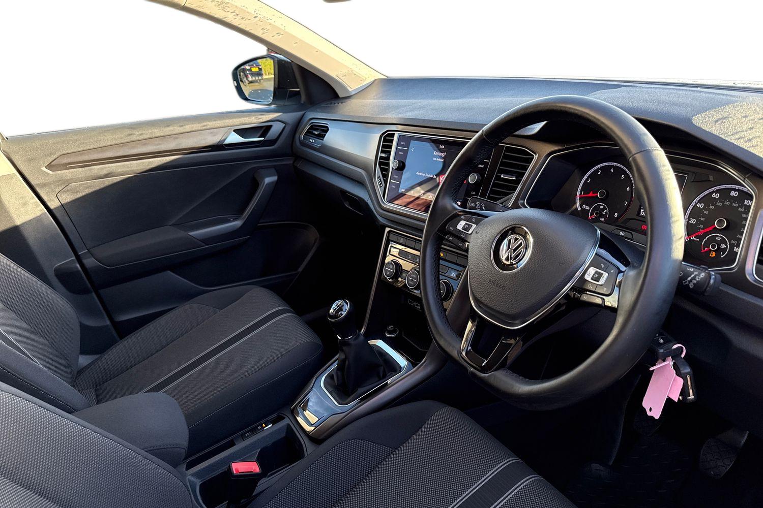 Used Volkswagen T-Roc 2018 for sale - 76968032: Photo 8