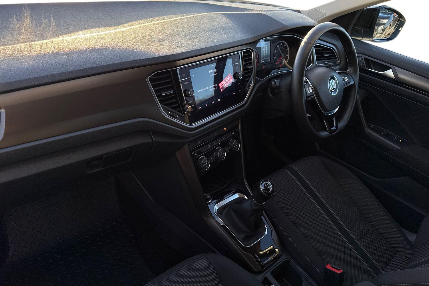 Used Volkswagen T-Roc 2018 for sale - 76968032: Photo 9