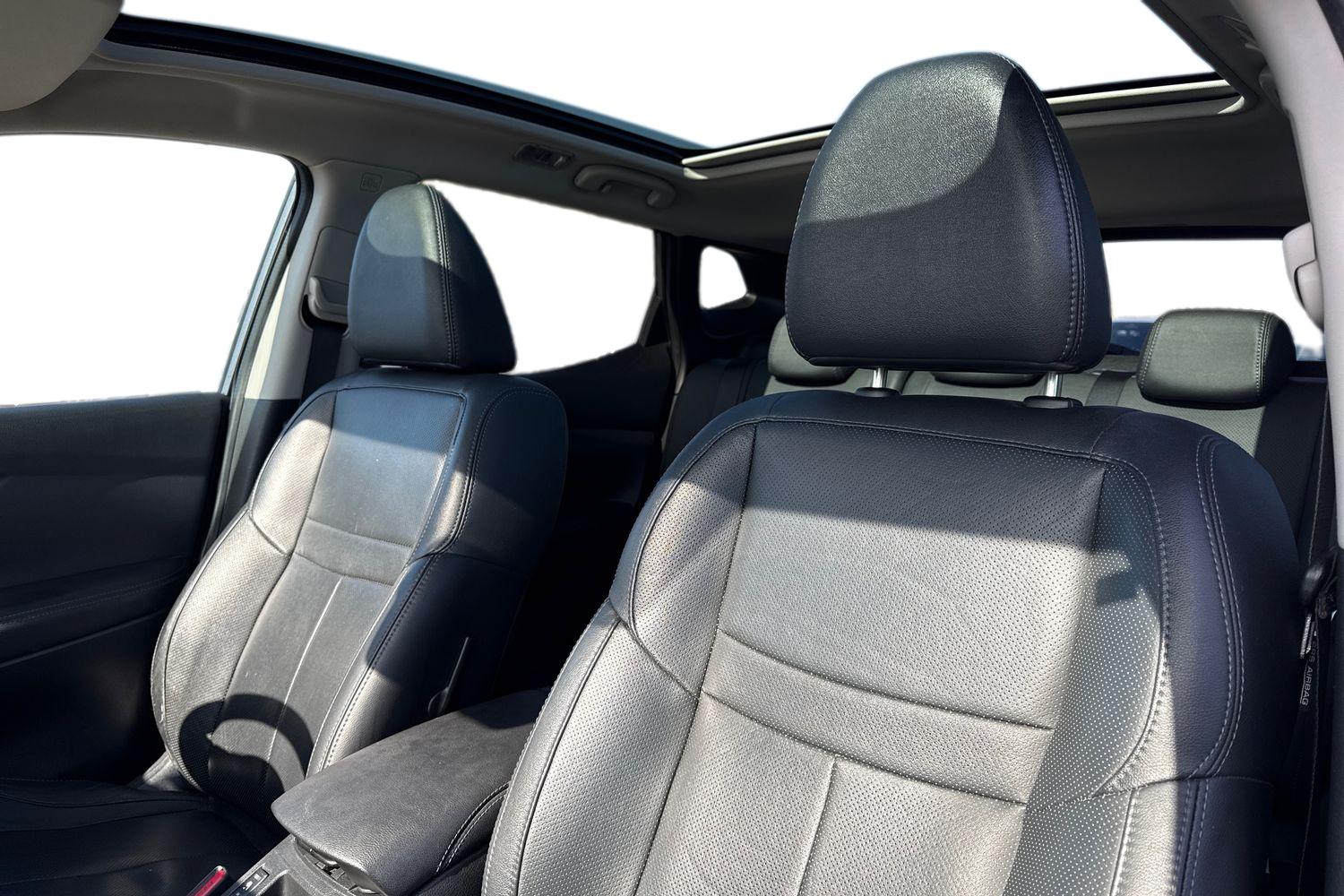 Used Nissan Other 2017 for sale - 78224310: Photo 16