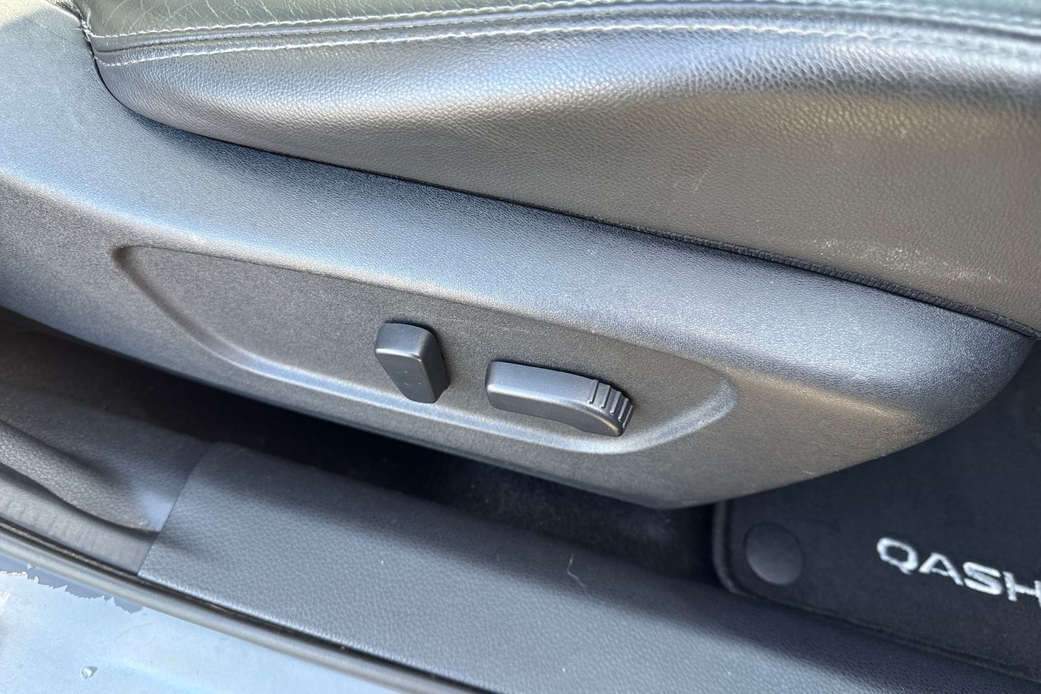 Used Nissan Other 2017 for sale - 78224310: Photo 38