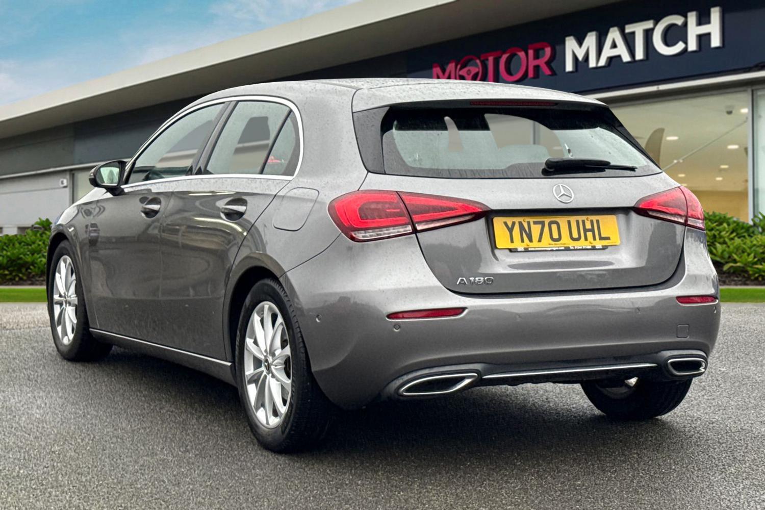 Used Mercedes-Benz A-Class 2020 for sale - 76774543: Photo 2