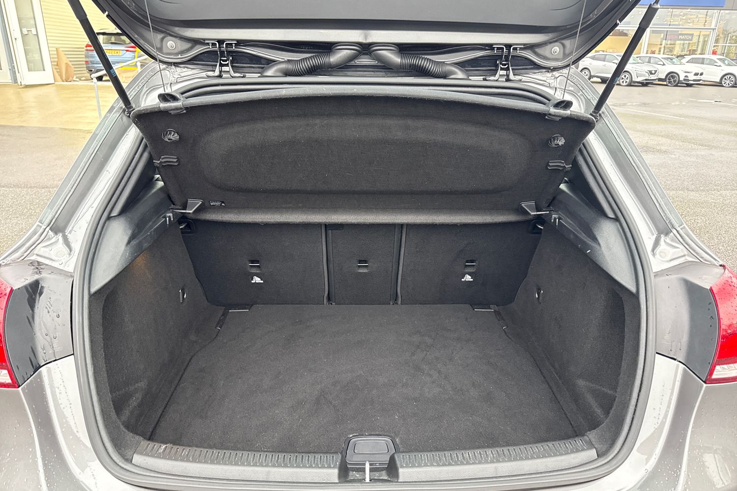 Used Mercedes-Benz A-Class 2020 for sale - 76774543: Photo 7