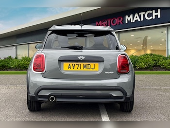 Used MINI Hatch 2021 for sale - 77593454: Photo