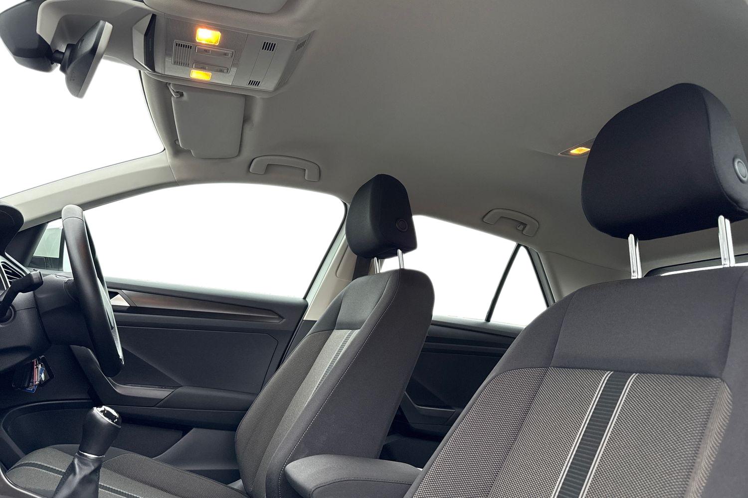 Used Volkswagen T-Roc 2019 for sale - 77037309: Photo 16