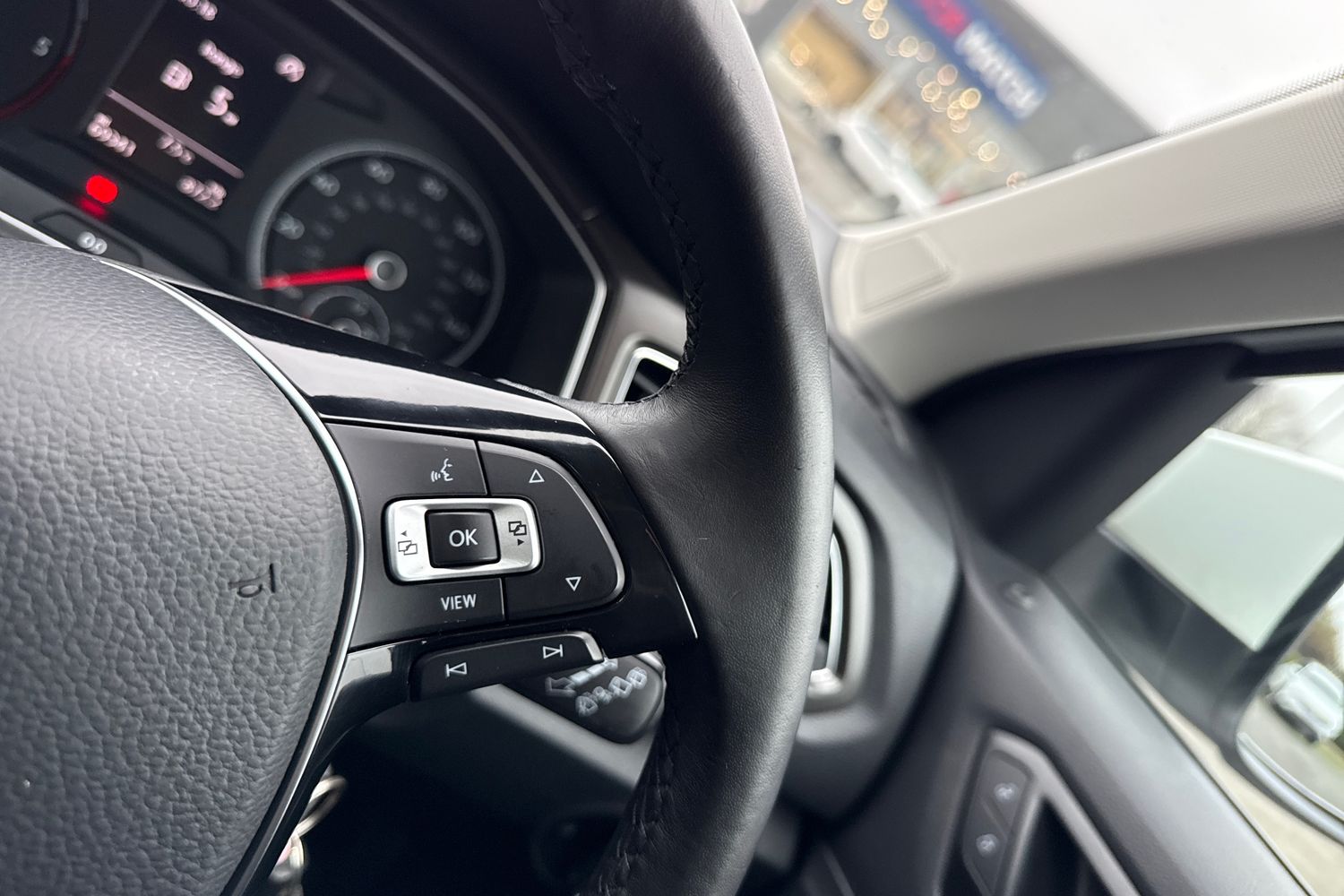 Used Volkswagen T-Roc 2019 for sale - 77037309: Photo 38