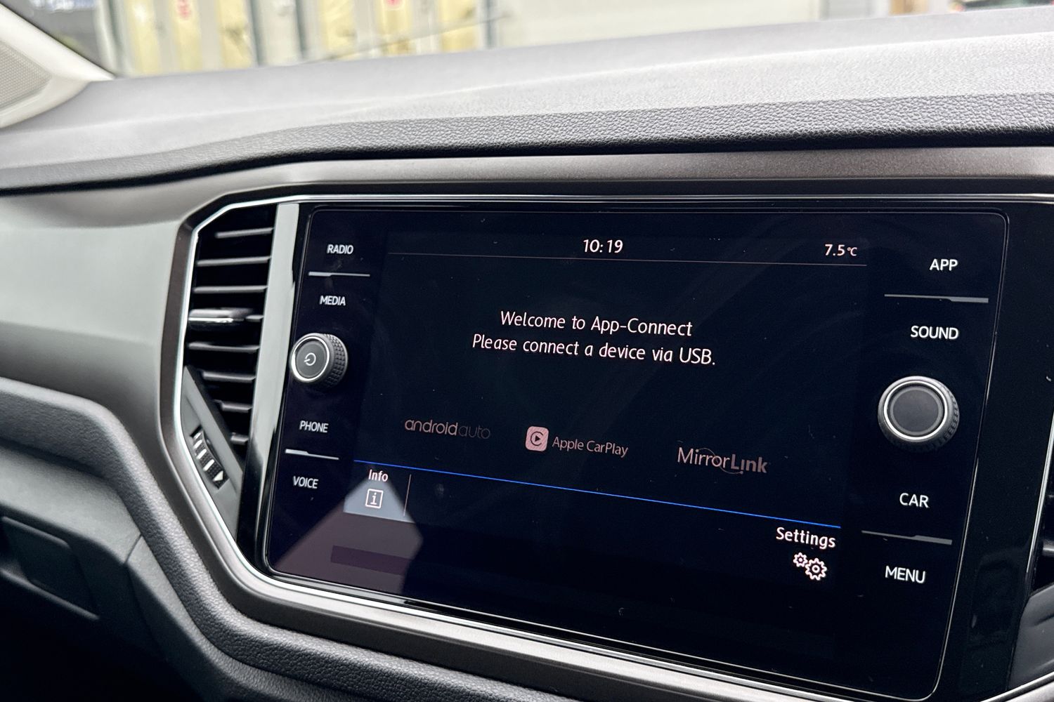 Used Volkswagen T-Roc 2019 for sale - 77037309: Photo 49