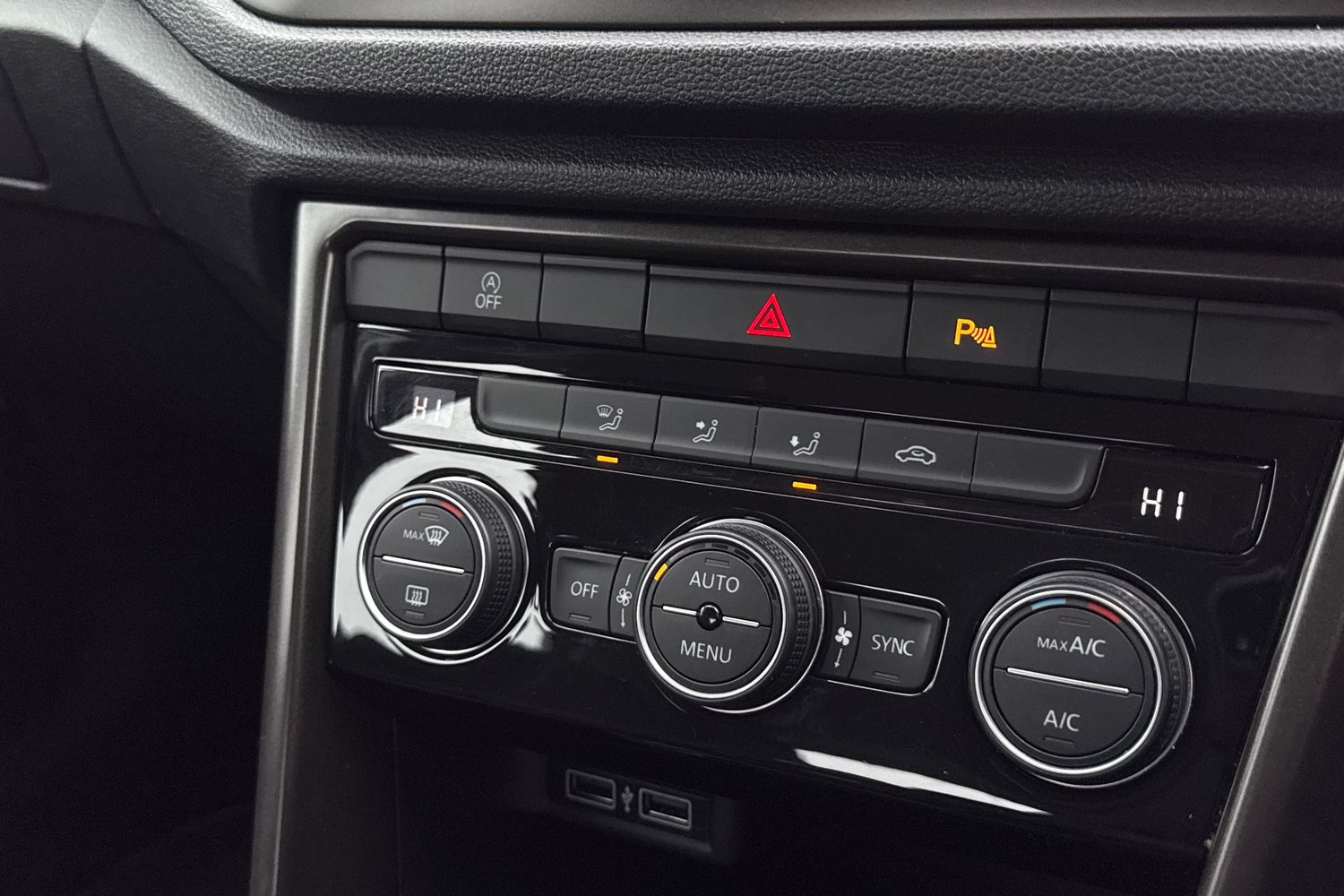 Used Volkswagen T-Roc 2019 for sale - 77037309: Photo 53