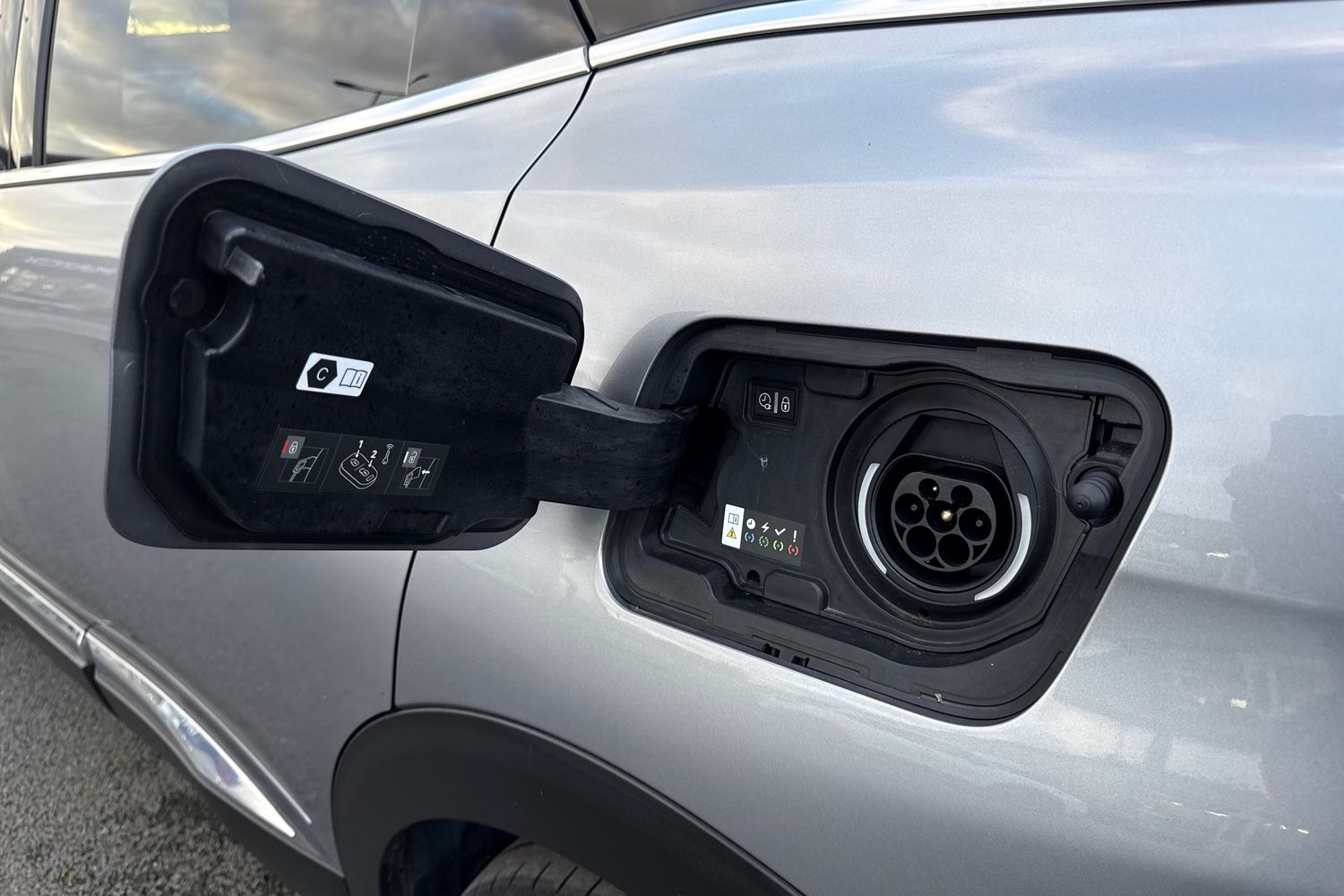 Used Peugeot 3008 2021 for sale - 76916363: Photo 37