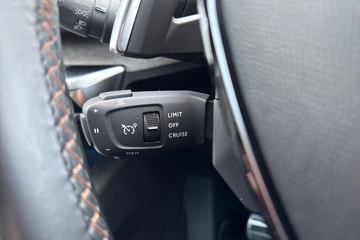 Used Peugeot 3008 2021 for sale - 76916363: Photo 41