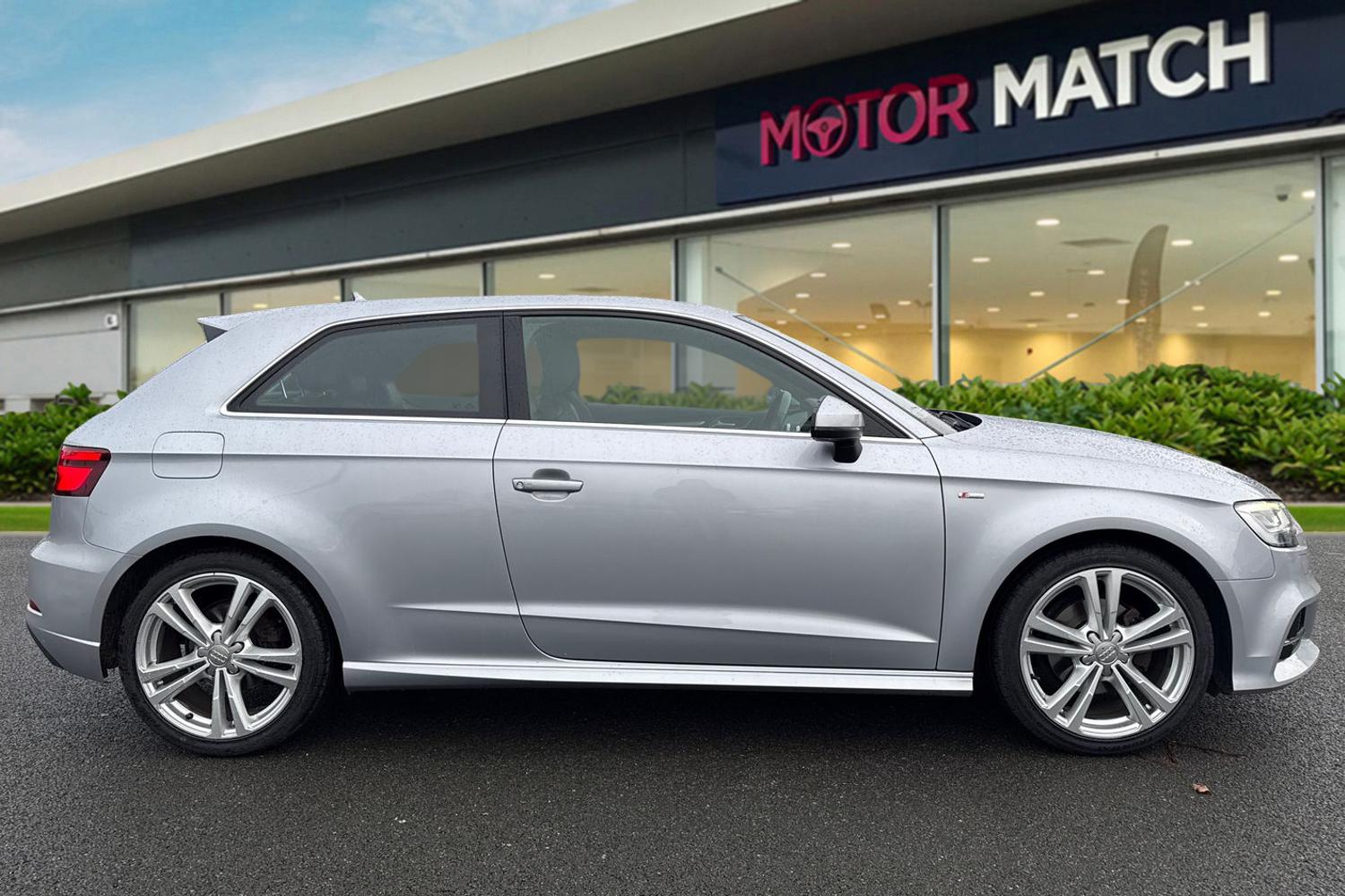 Used Audi A3 2017 for sale - 77026487: Photo 3