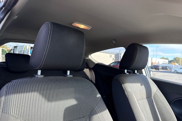Used Ford Fiesta 2016 for sale - 76186073: Photo 24