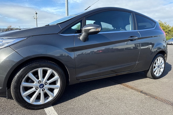 Used Ford Fiesta 2016 for sale - 76186073: Photo 28