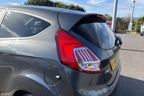 Used Ford Fiesta 2016 for sale - 76186073: Photo 31