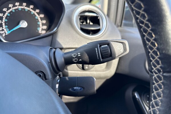 Used Ford Fiesta 2016 for sale - 76186073: Photo 42