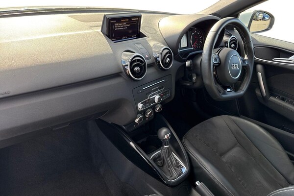 Used Audi A1 2018 for sale - 76320398: Photo 15
