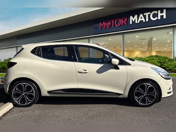 Used Renault Clio 2017 for sale - 79854426: Photo