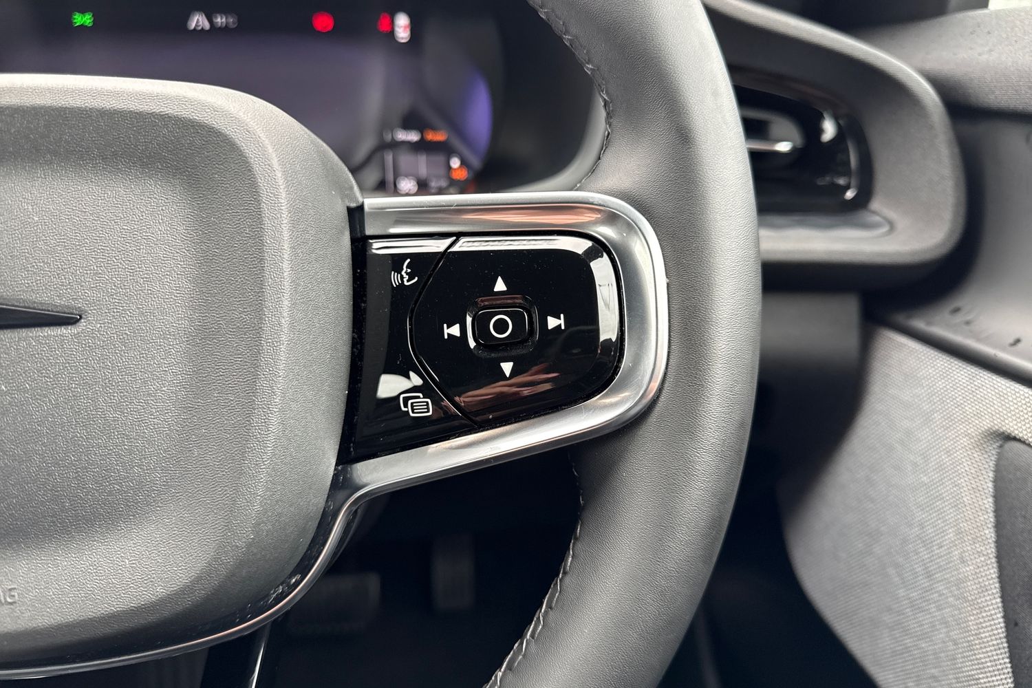 Used Polestar Polestar 2 2023 for sale - 77692299: Photo 40