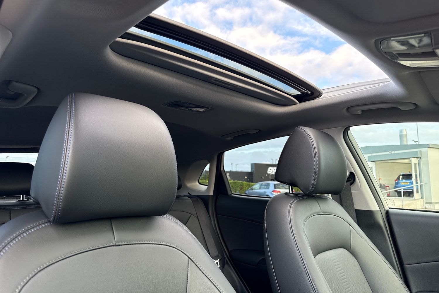 Used Hyundai KONA 2023 for sale - 76515957: Photo 20