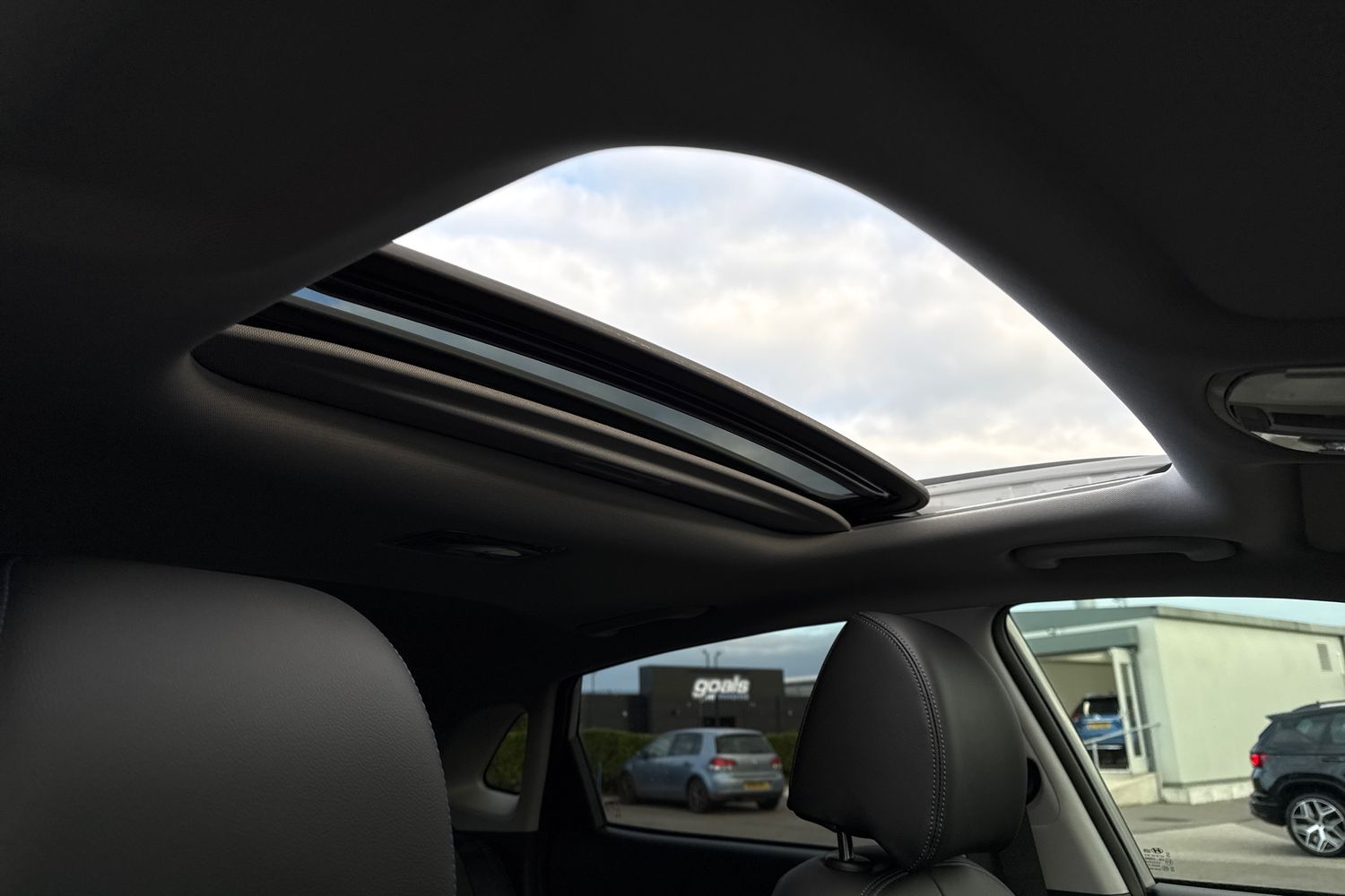 Used Hyundai KONA 2023 for sale - 76515957: Photo 38