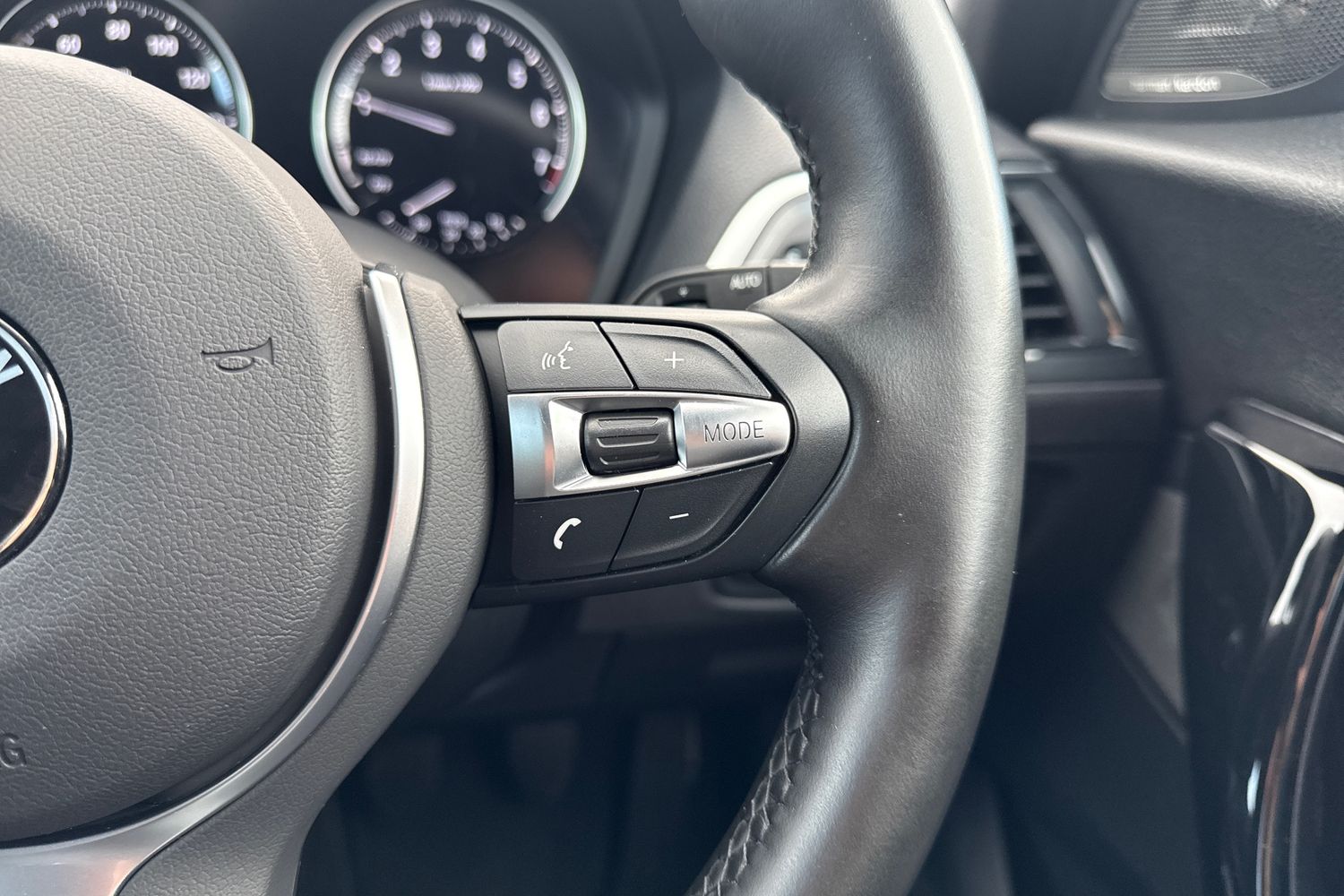 Used BMW 1 Series 2019 for sale - 77337101: Photo 39