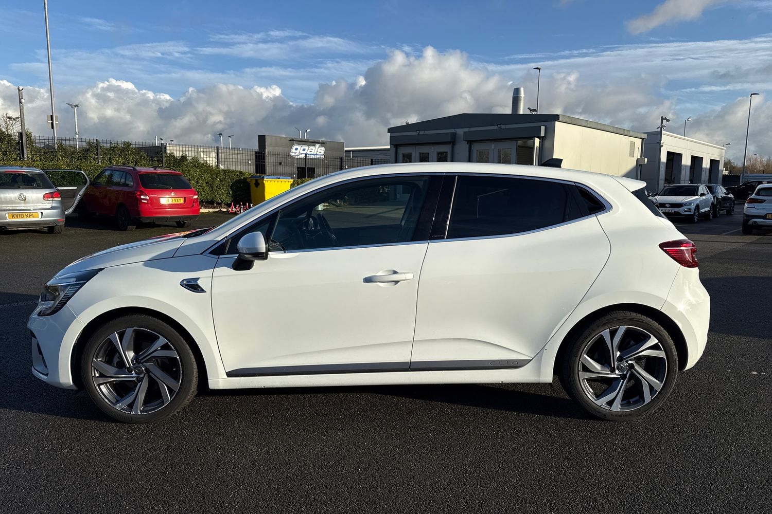 Used Renault Clio 2021 for sale - 77483295: Photo 35