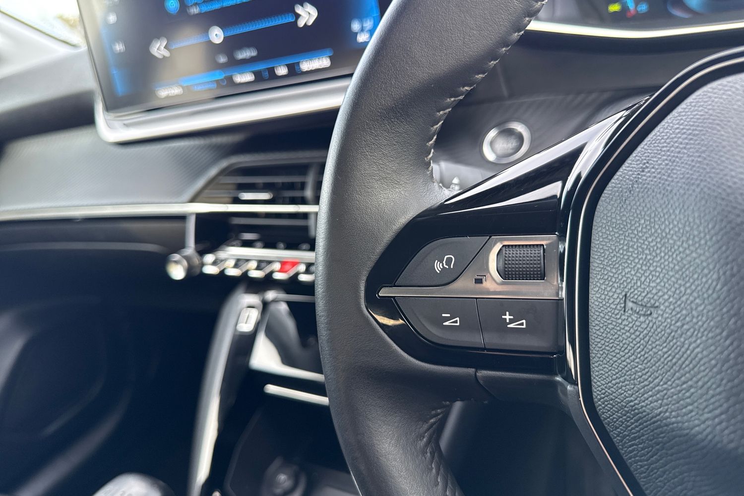 Used Peugeot 208 2022 for sale - 76961665: Photo 38