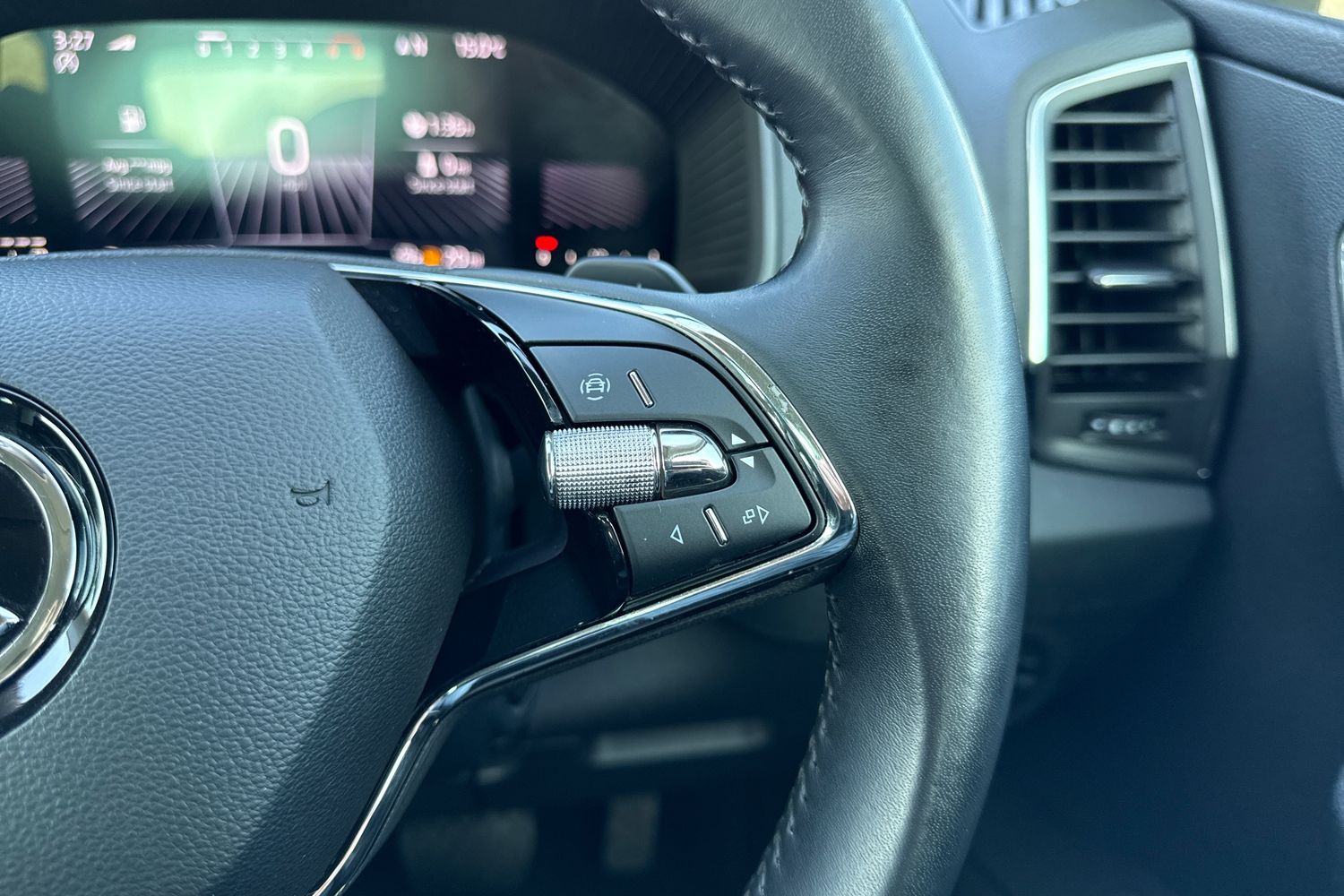 Used Skoda Karoq 2023 for sale - 77758381: Photo 40