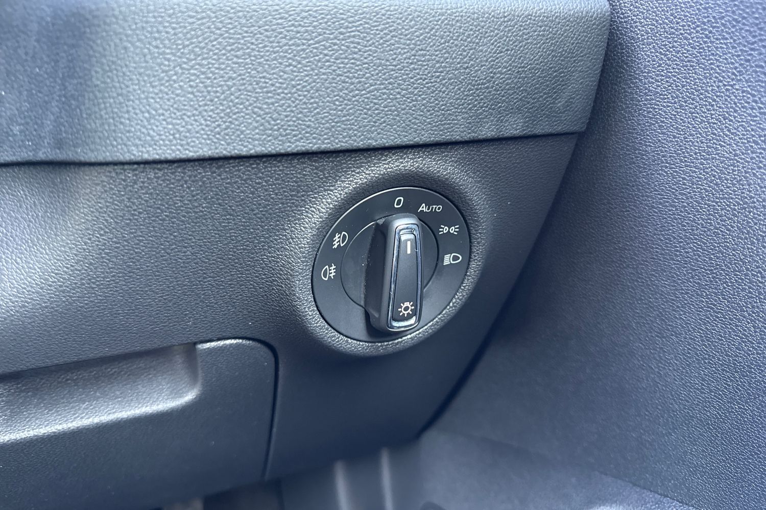 Used Skoda Karoq 2023 for sale - 77758381: Photo 43