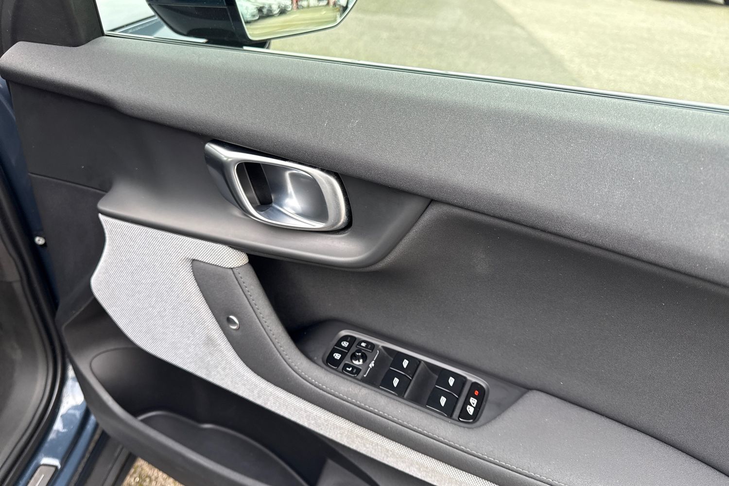 Used Polestar Polestar 2 2023 for sale - 77374251: Photo 21