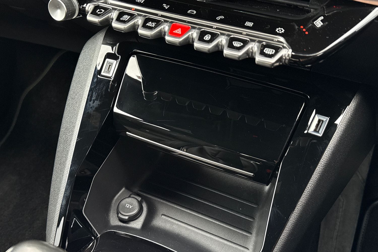 Used Peugeot 2008 2020 for sale - 78189660: Photo 57