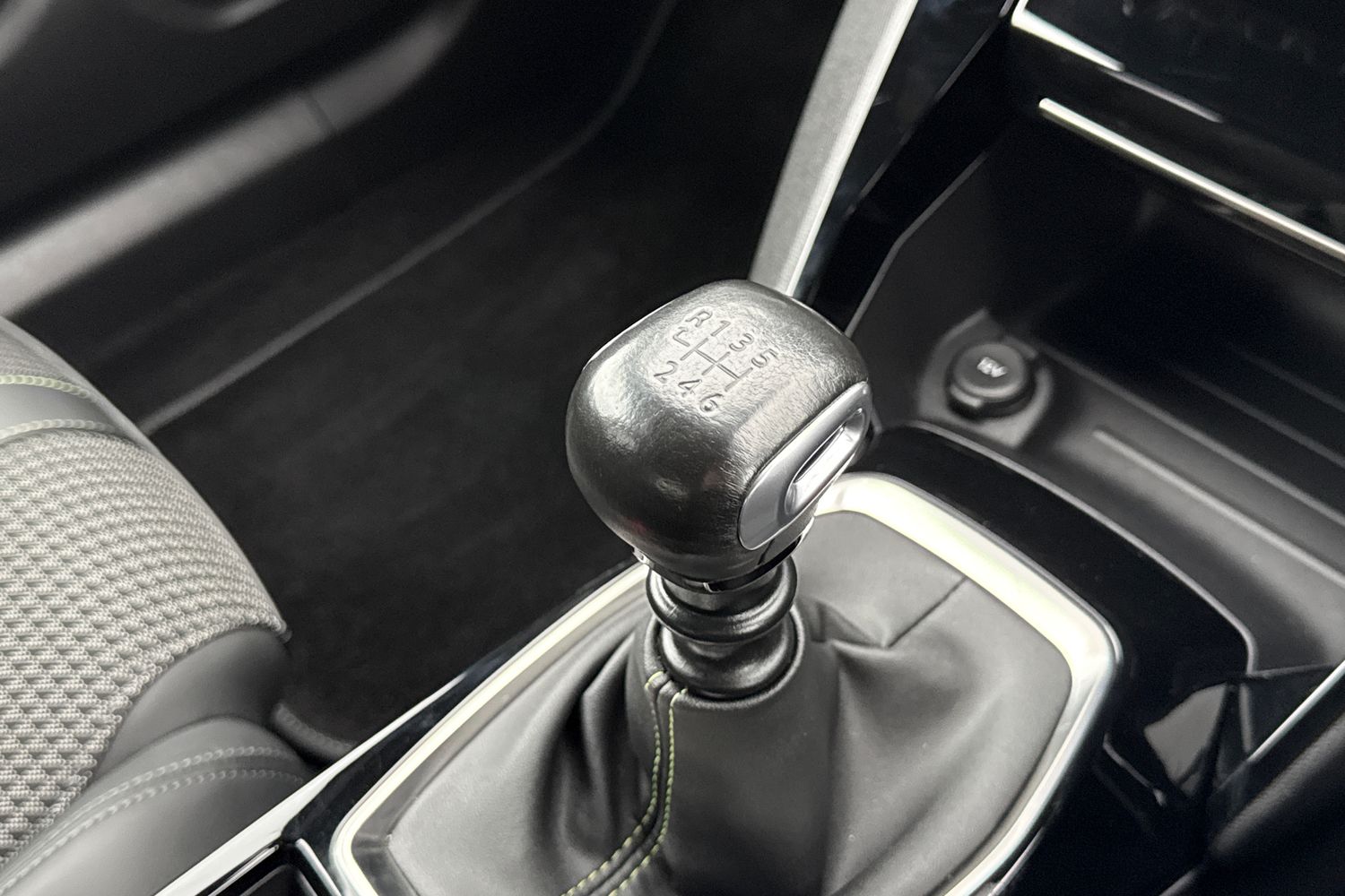 Used Peugeot 2008 2020 for sale - 78189660: Photo 58