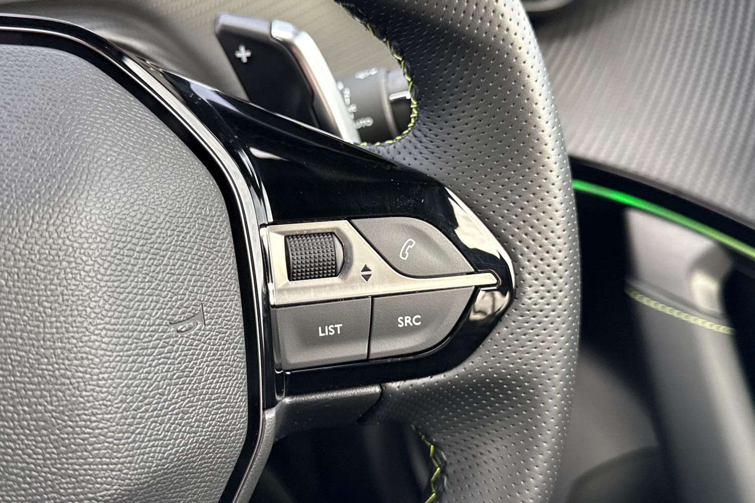 Used Peugeot 2008 2023 for sale - 78038212: Photo 41