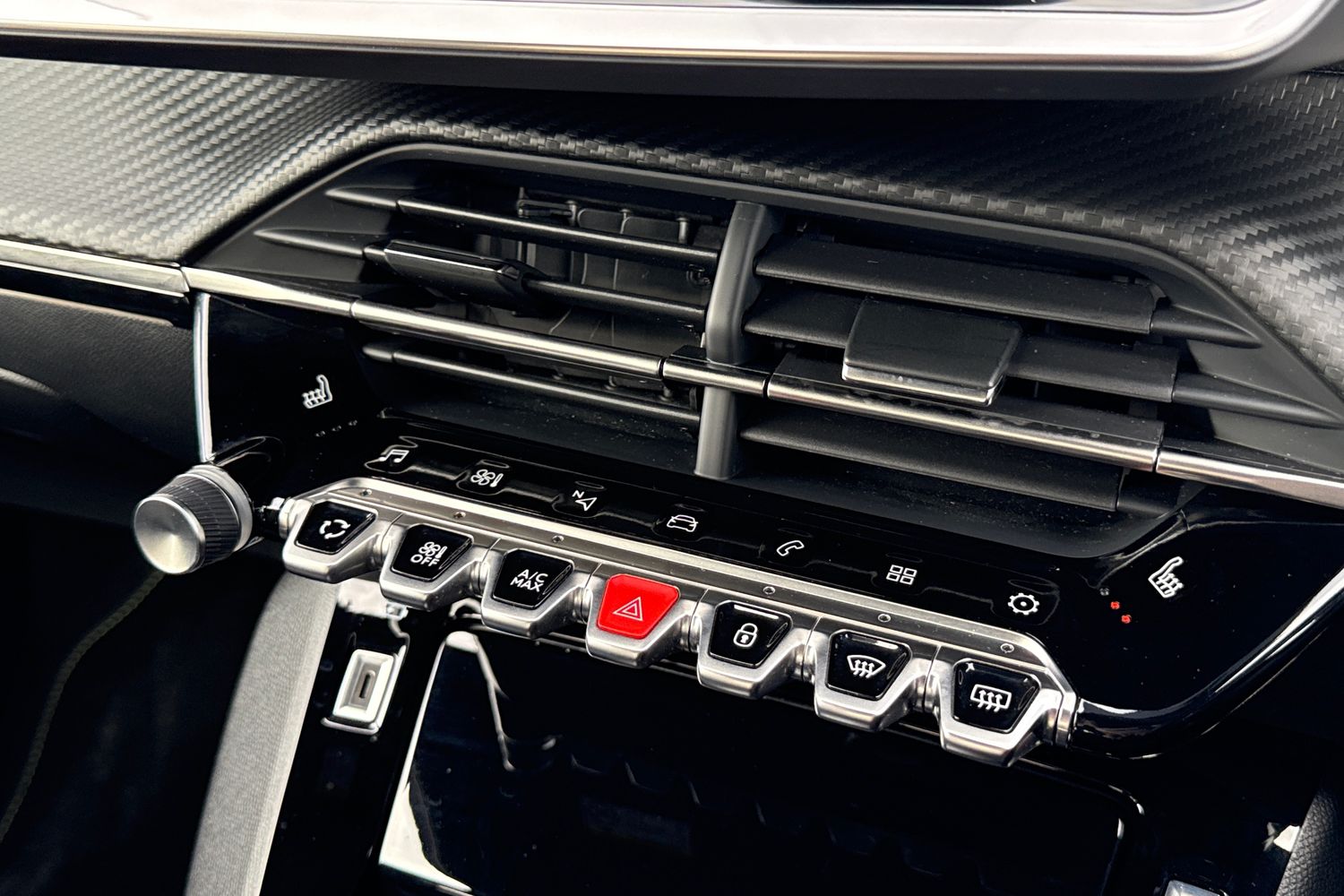 Used Peugeot 2008 2023 for sale - 78038212: Photo 55