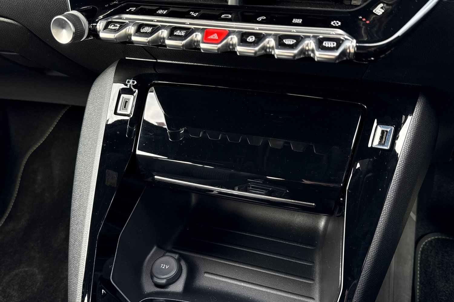 Used Peugeot 2008 2023 for sale - 78038212: Photo 56