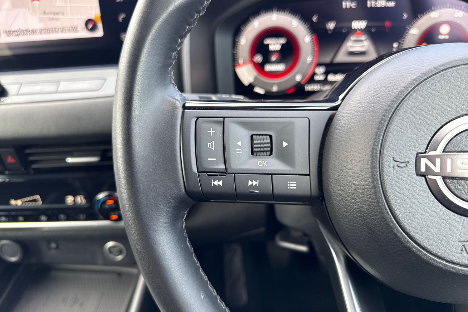 Used Nissan Qashqai 2022 for sale - 76102145: Photo 39