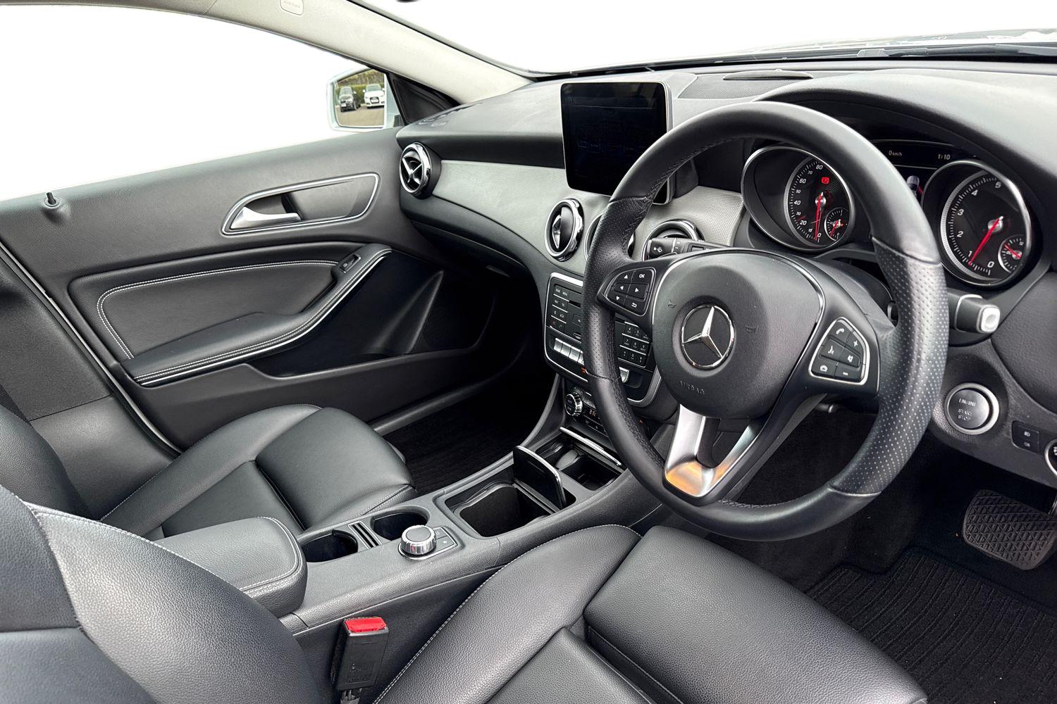 Used Mercedes-Benz GLA 2019 for sale - 76011251: Photo 13