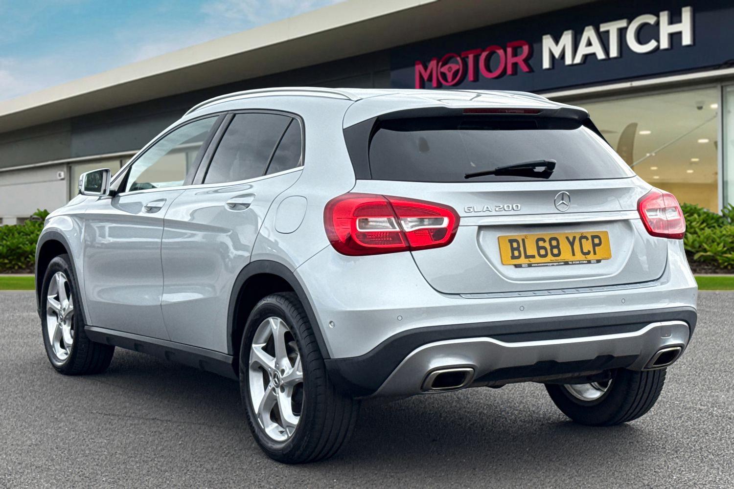 Used Mercedes-Benz GLA 2019 for sale - 76011251: Photo 2