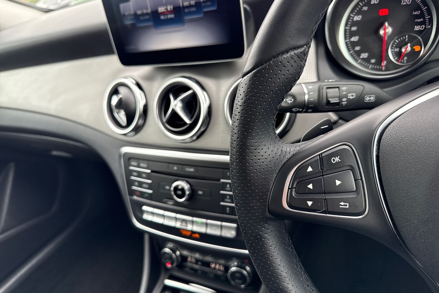 Used Mercedes-Benz GLA 2019 for sale - 76011251: Photo 37