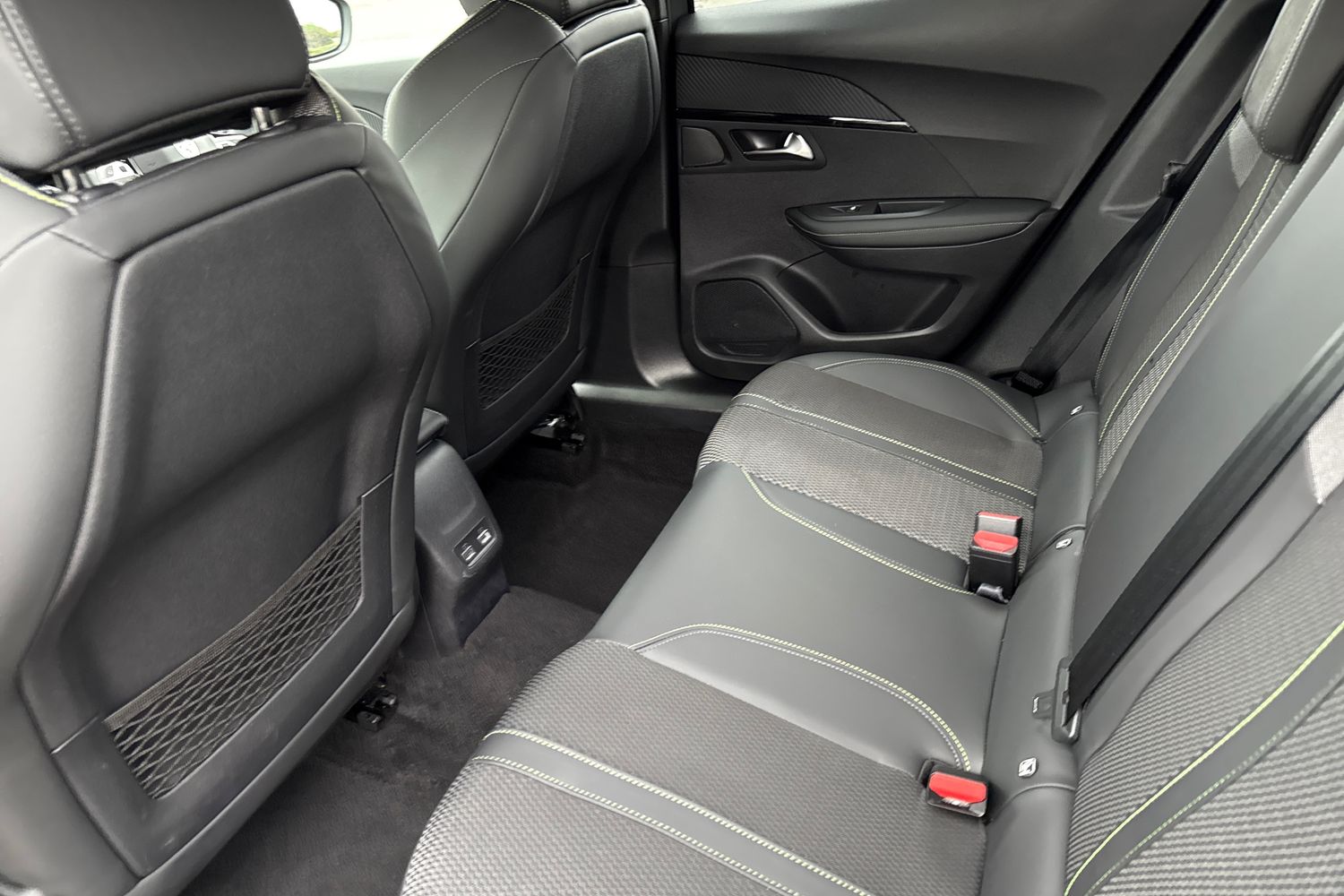 Used Peugeot 2008 2024 for sale - 76502883: Photo 36