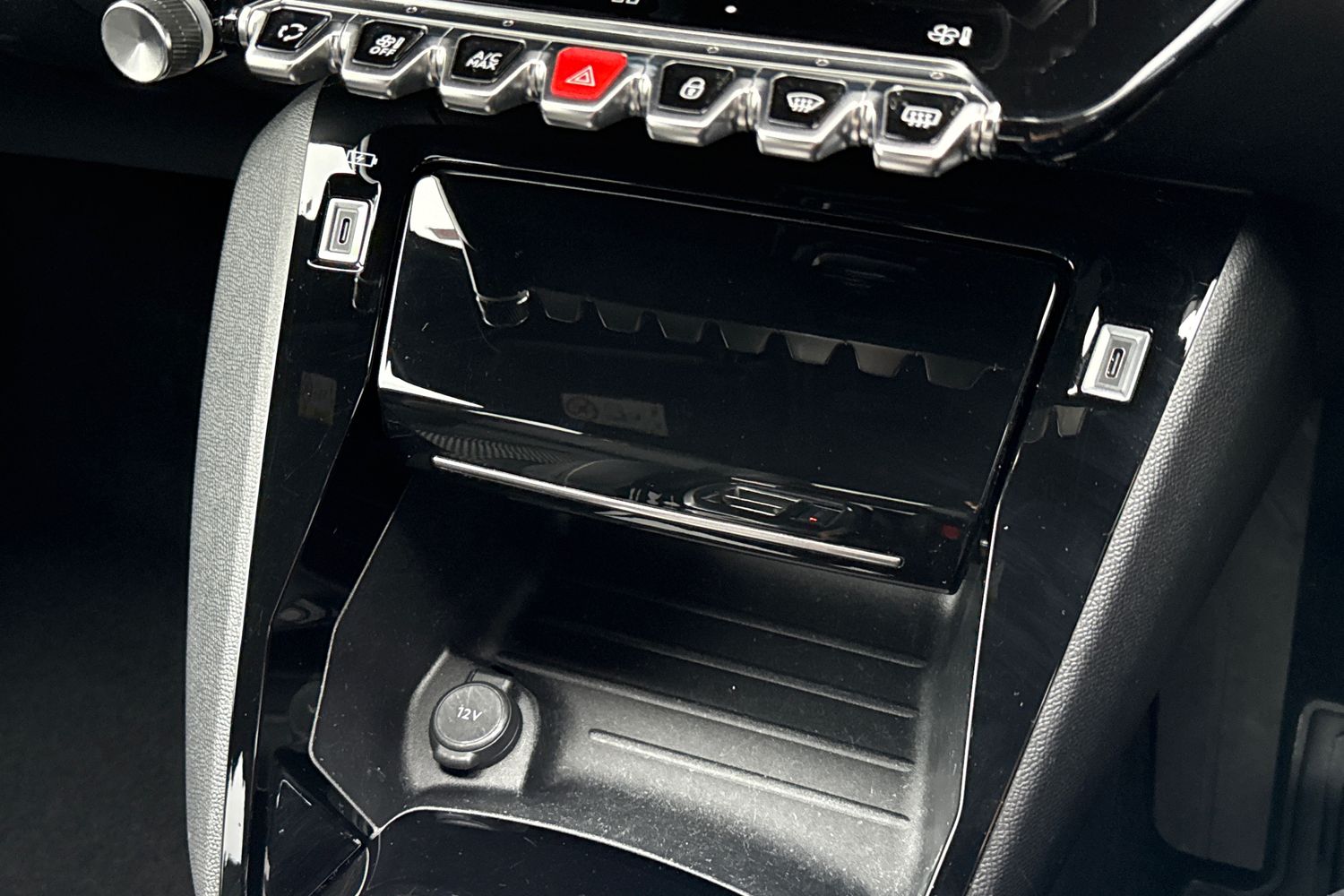 Used Peugeot 2008 2024 for sale - 76502883: Photo 54