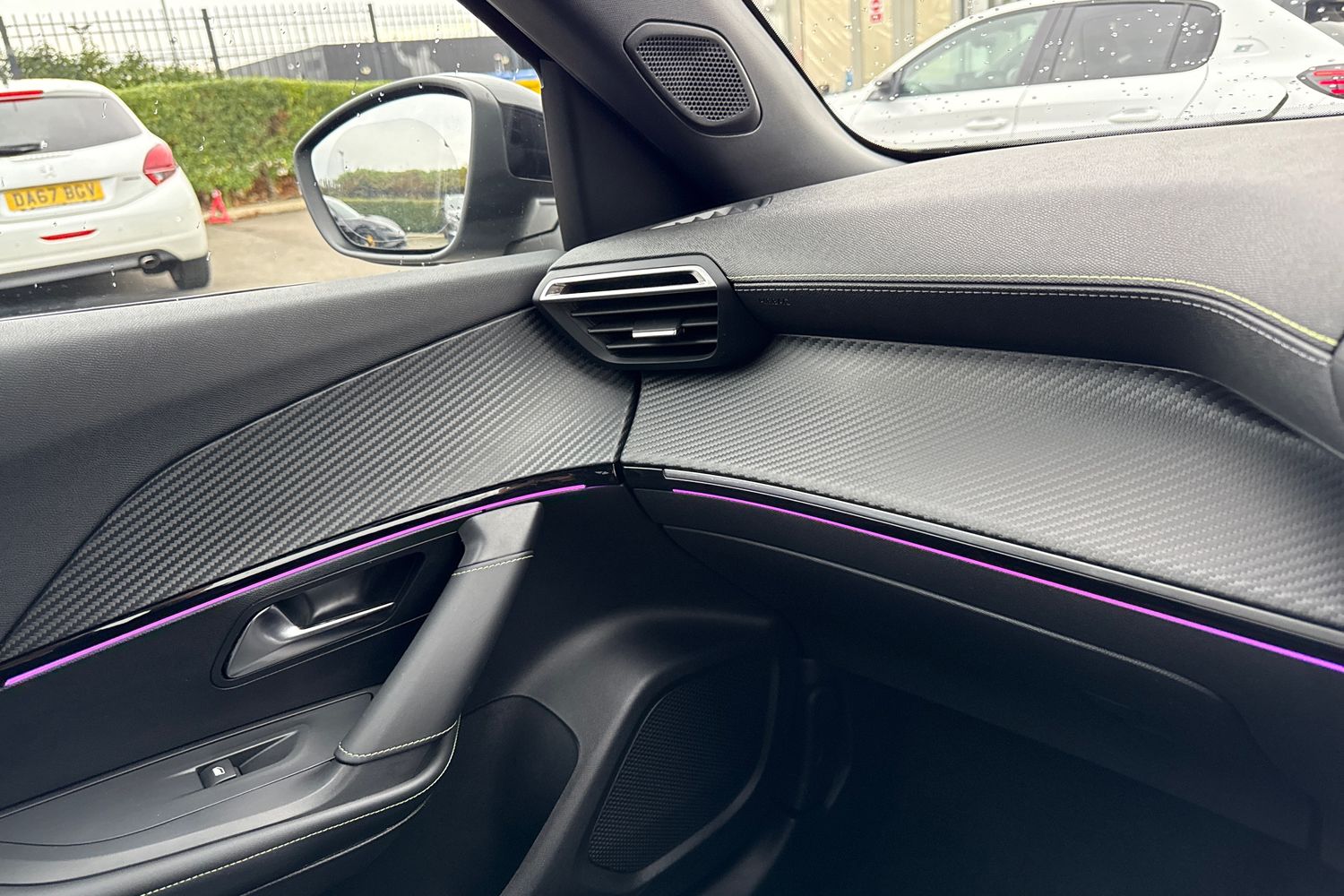 Used Peugeot 2008 2024 for sale - 76502883: Photo 60