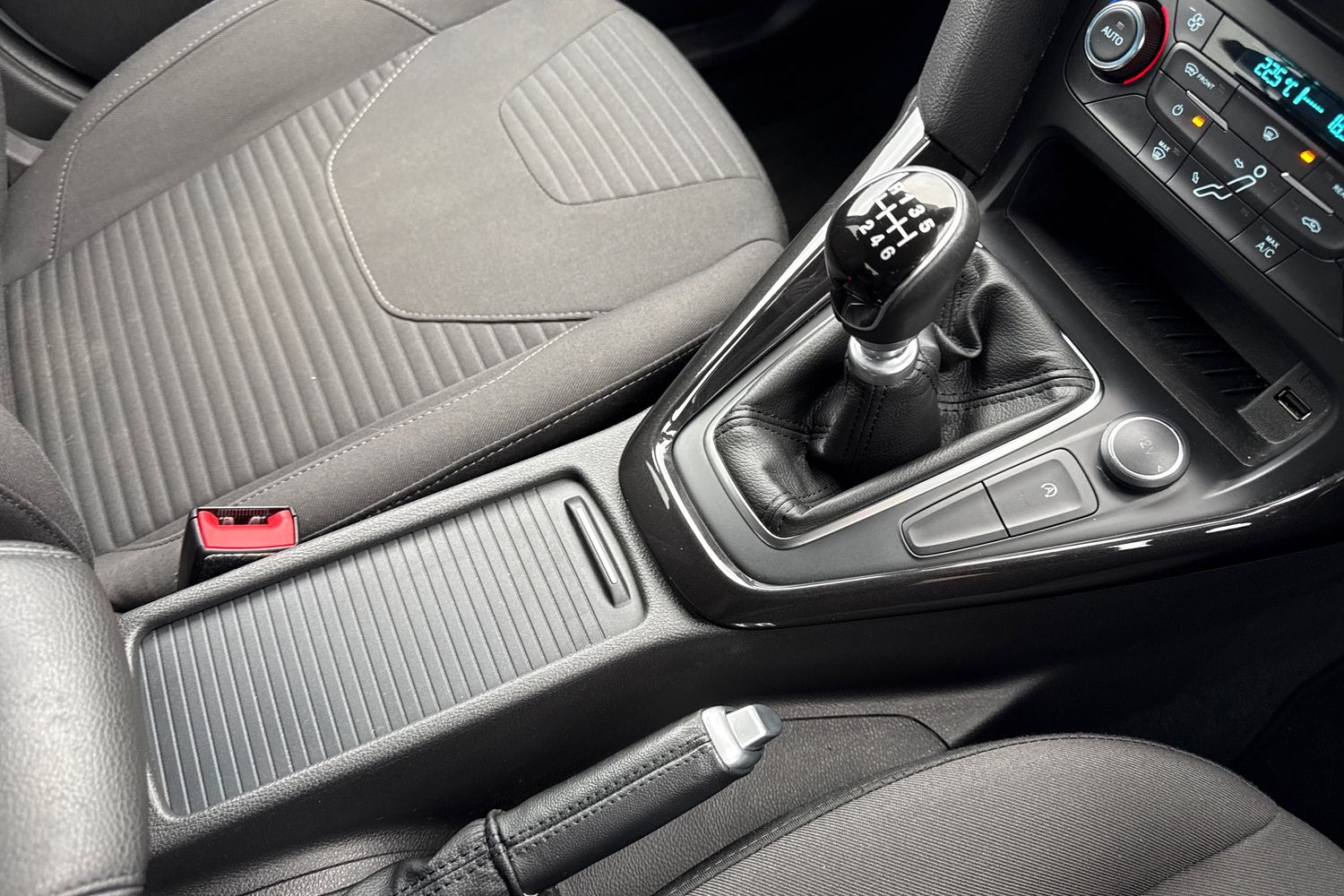 Used Ford Focus 2017 for sale - 77649256: Photo 58