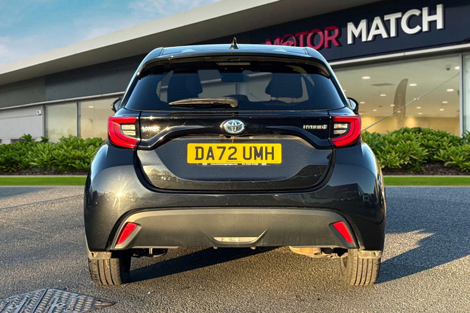 Used Toyota Yaris 2022 for sale - 77308736: Photo 4