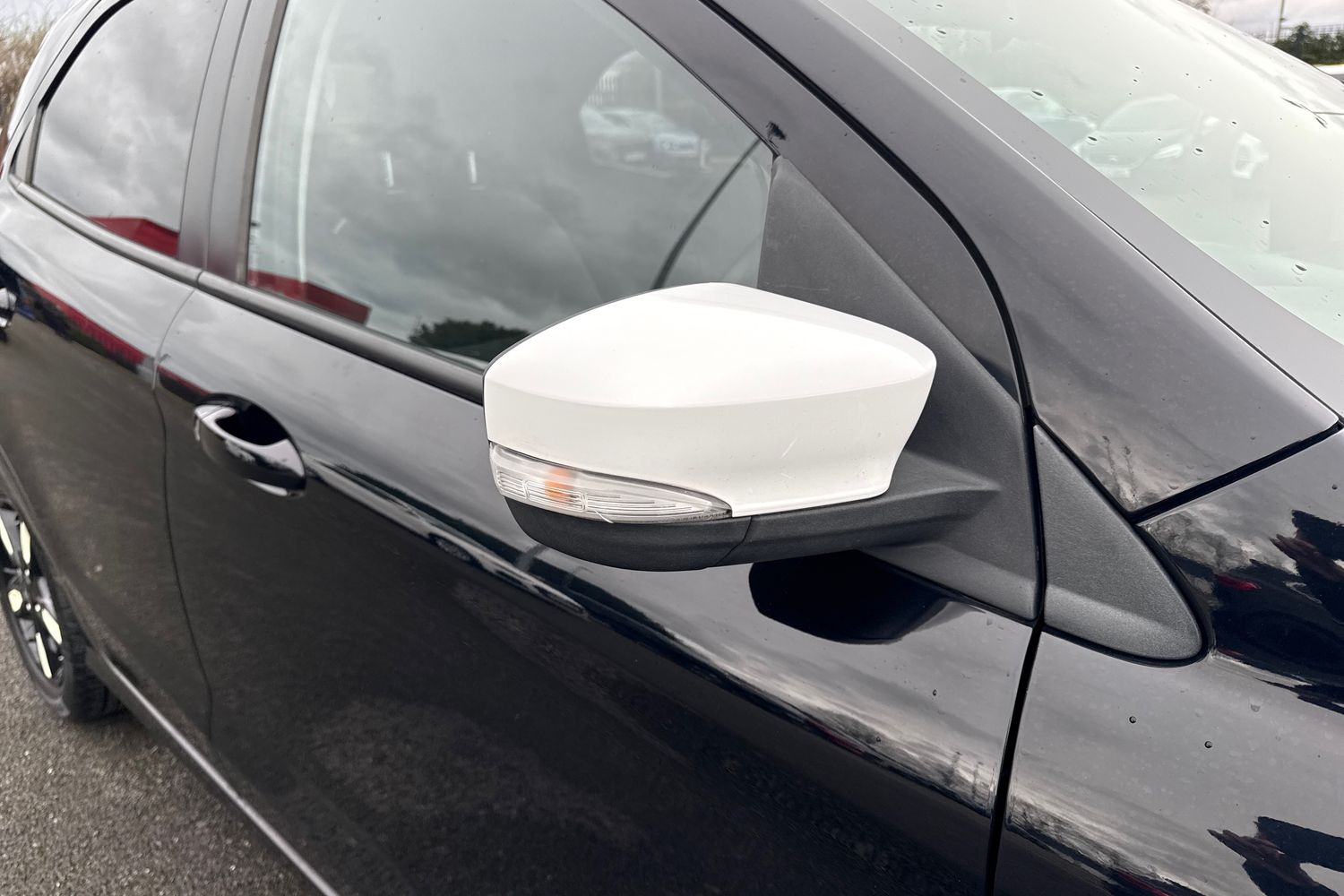 Used Ford Ka+ 2017 for sale - 77680103: Photo 36