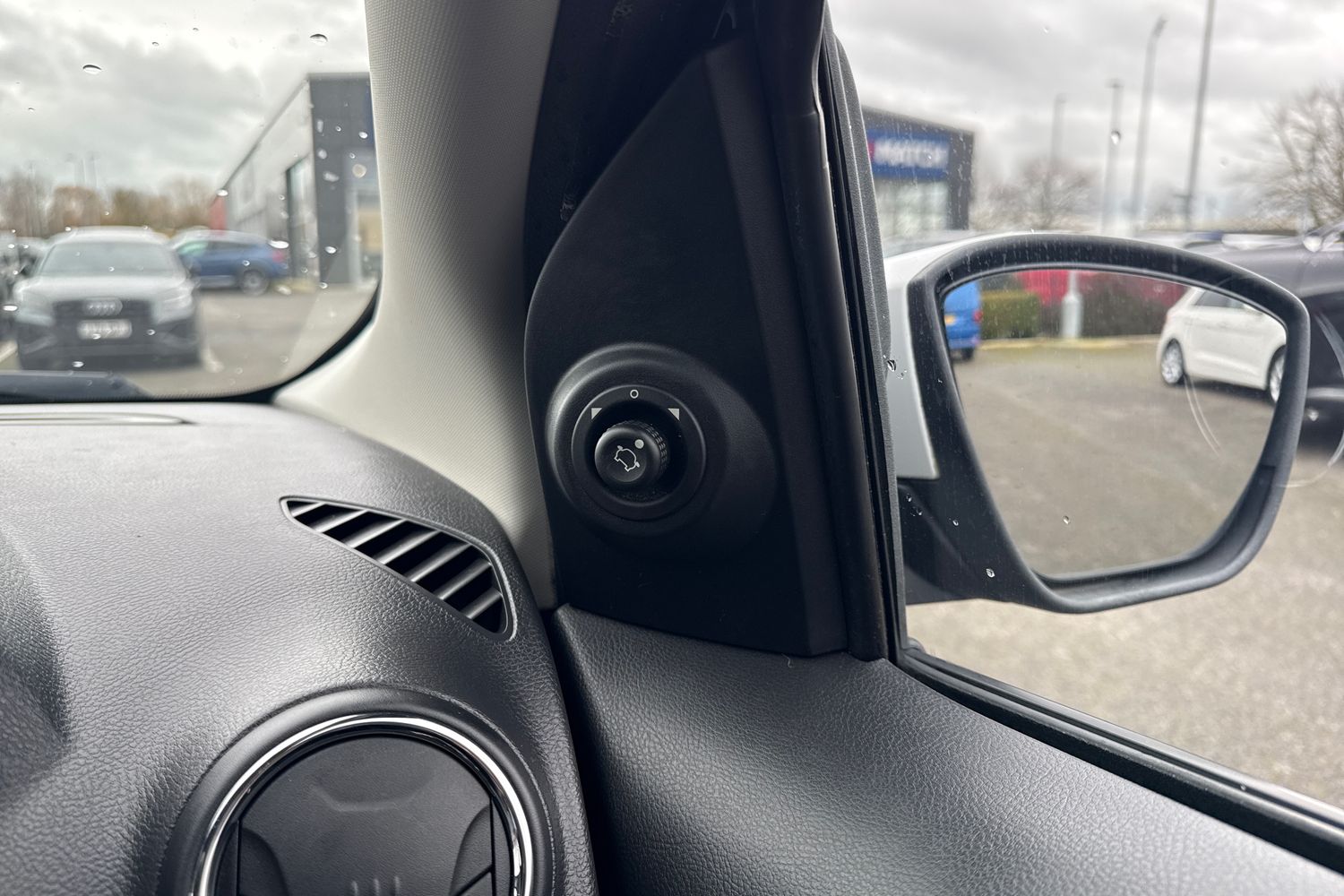 Used Ford Ka+ 2017 for sale - 77680103: Photo 45