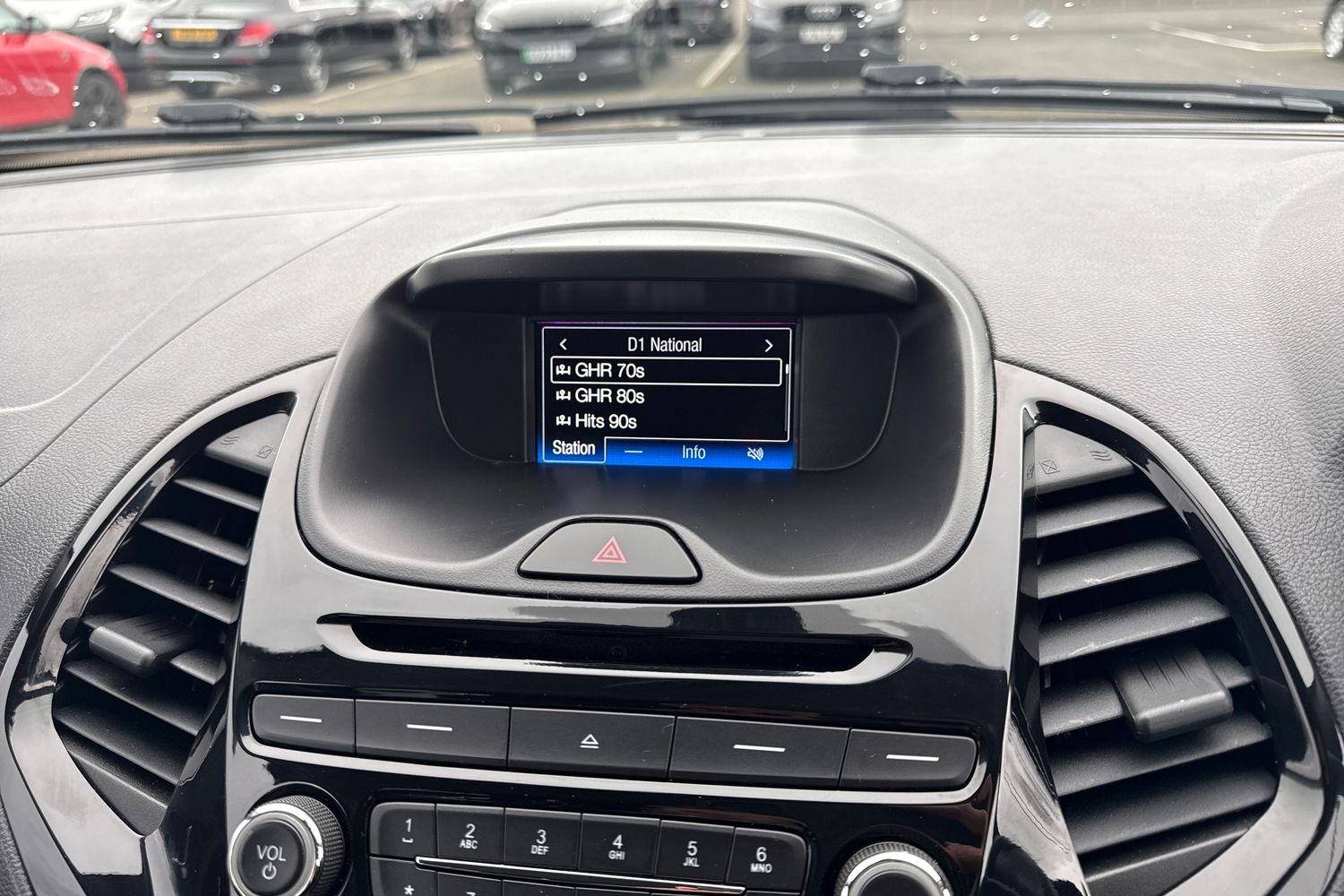 Used Ford Ka+ 2017 for sale - 77680103: Photo 49